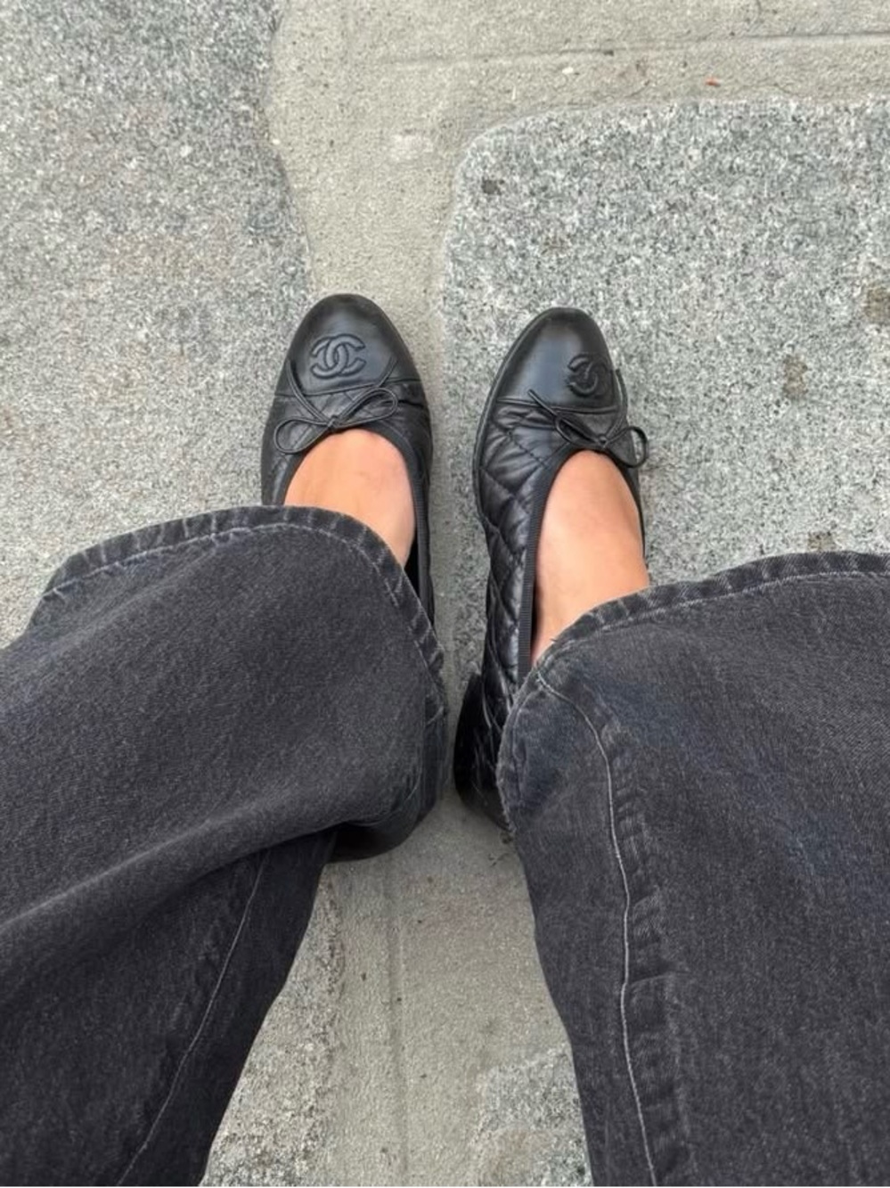 Black Quilted Leather Ballet Flats - Size 40 (9)